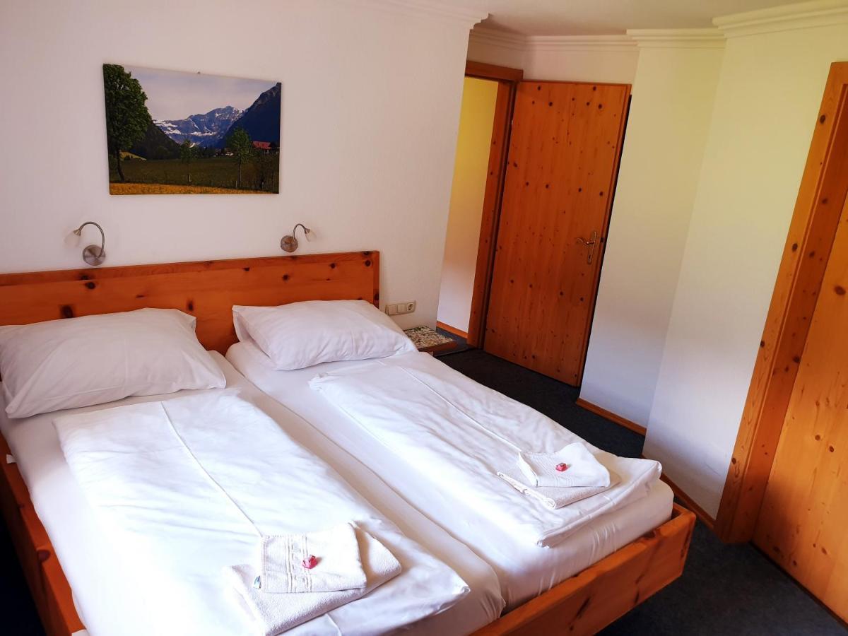 Landhotel Lacknerhof มาริอัปฟาร์ ภายนอก รูปภาพ