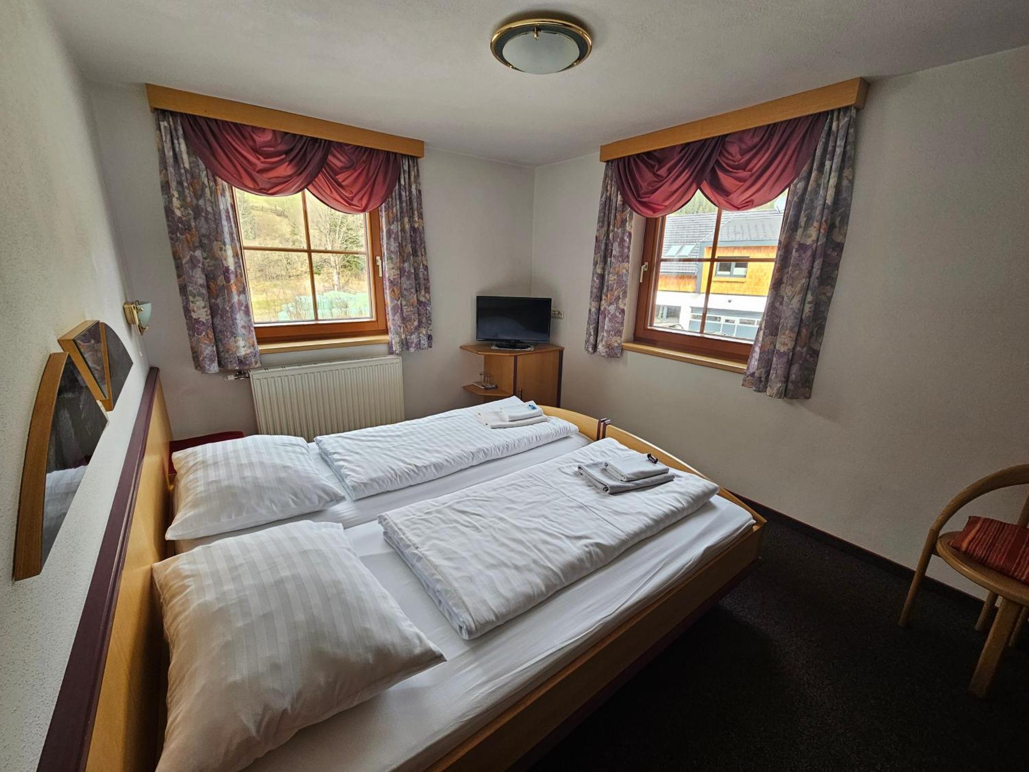 Landhotel Lacknerhof มาริอัปฟาร์ ห้อง รูปภาพ